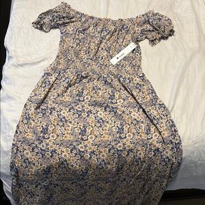 Aqua women’s Dress medium NWT